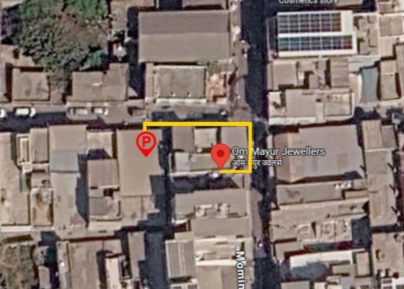 Complimentary Parking Available at Om Mayur Jewellers